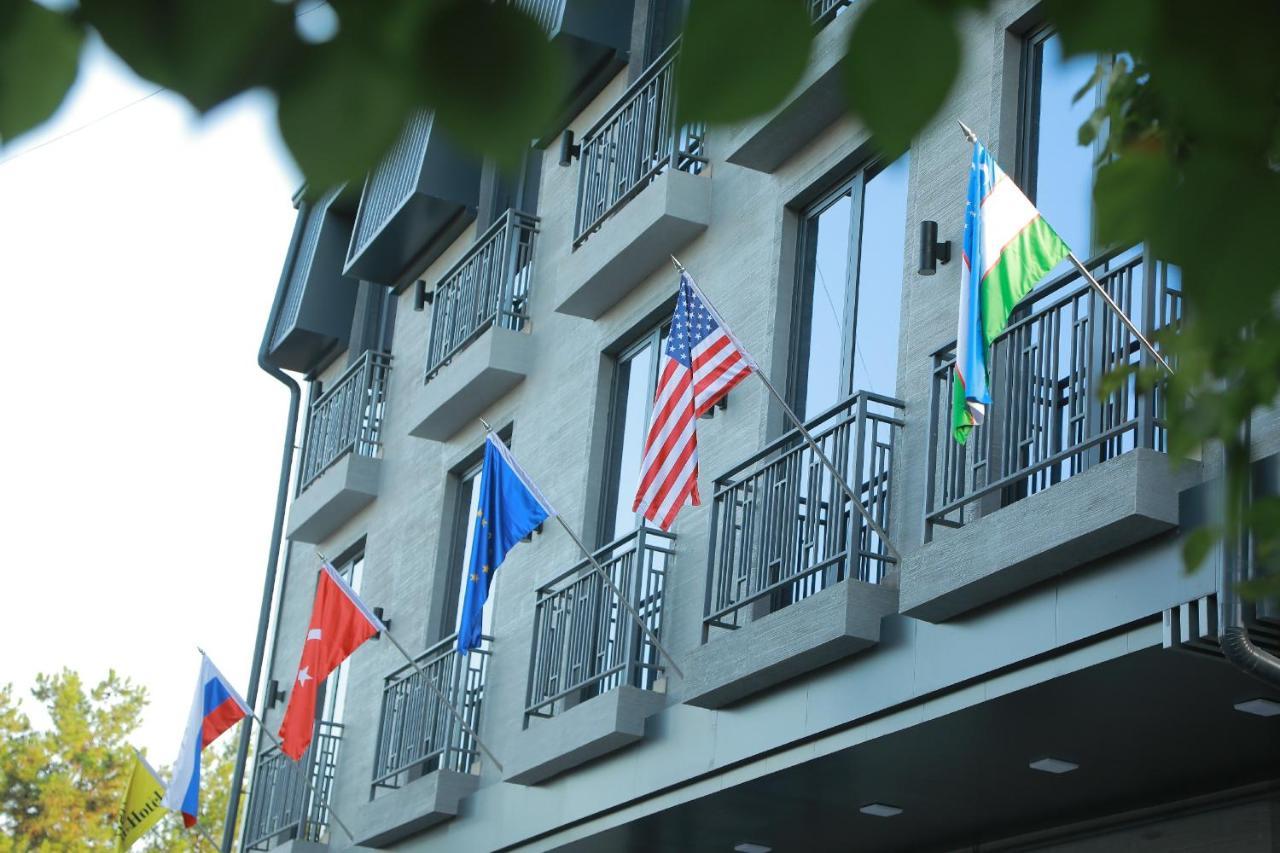 Human Hotel Ташкент Экстерьер фото