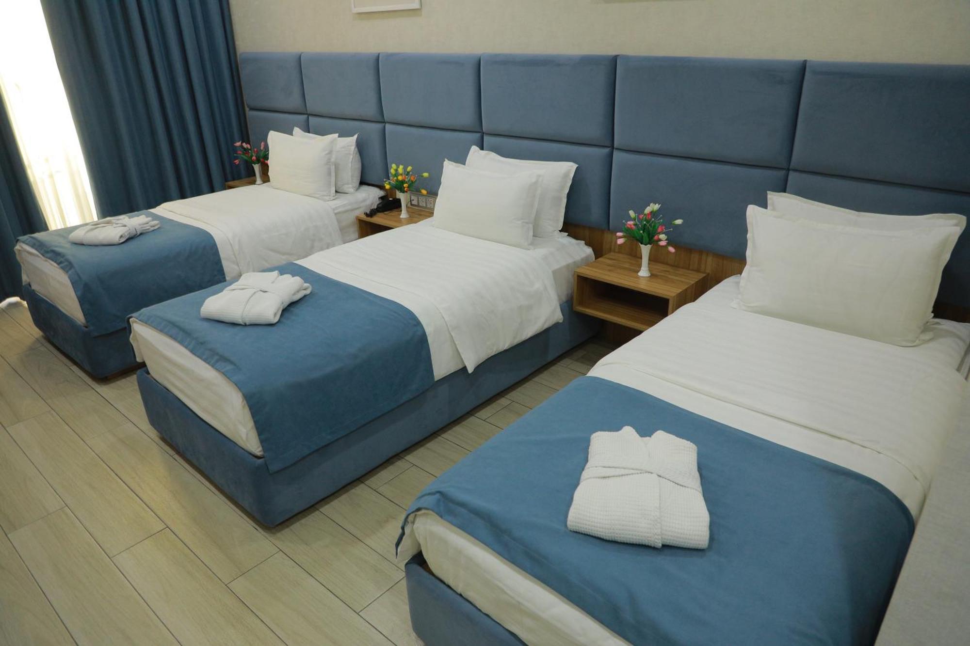Human Hotel Ташкент Экстерьер фото